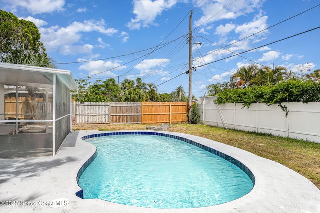 380 Sabal Avenue, Merritt Island, FL 32953