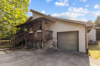 5160 Black Road, Monclova, OH 43542