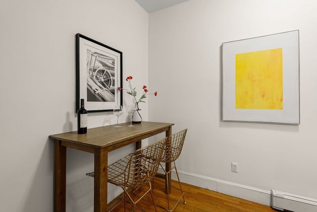 140 Huron Ave 7, Cambridge, MA 02138