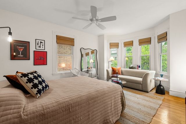 140 Huron Ave 7, Cambridge, MA 02138