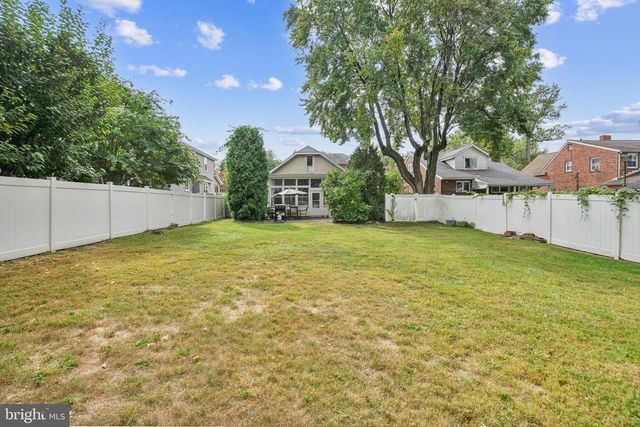 2025 WAYNE AVE, Haddon Heights, NJ 08035