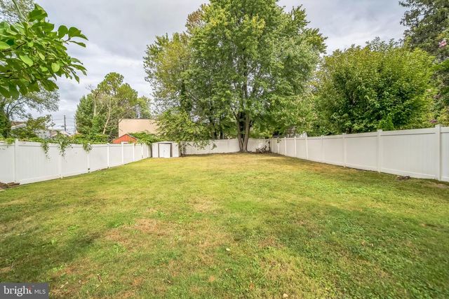2025 WAYNE AVE, Haddon Heights, NJ 08035