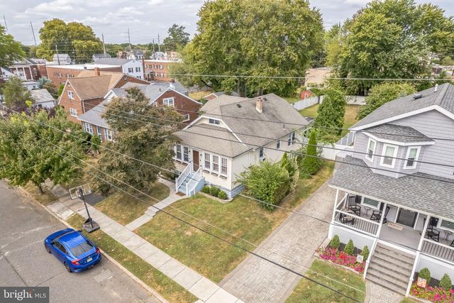 2025 WAYNE AVE, Haddon Heights, NJ 08035