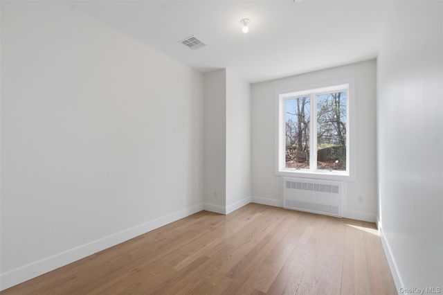 3 Valley Way 220, Spring Valley, NY 10977