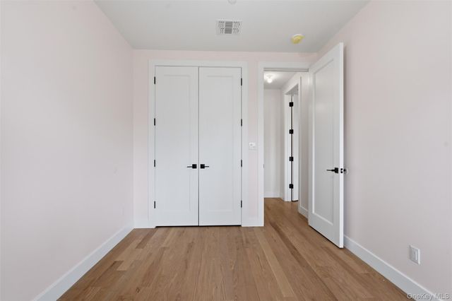 3 Valley Way 220, Spring Valley, NY 10977