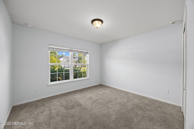 2772 BLUFF ESTATE Way, Jacksonville, FL 32226