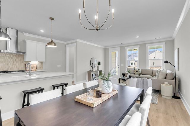 609 Crosswick Street, Summerville, SC 29483