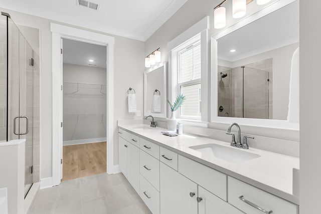 609 Crosswick Street, Summerville, SC 29483