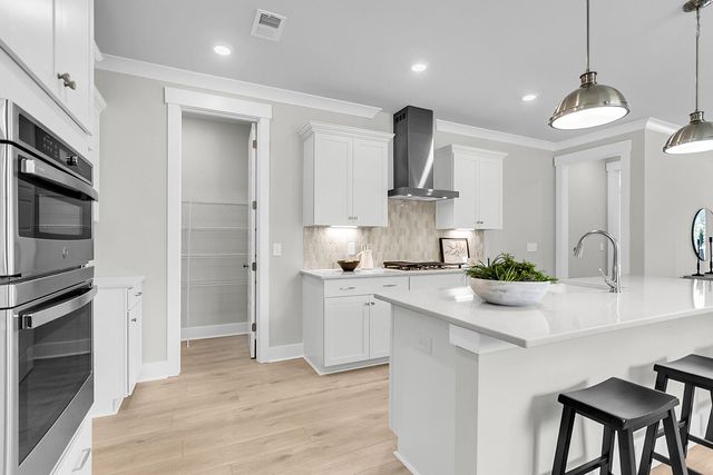 609 Crosswick Street, Summerville, SC 29483
