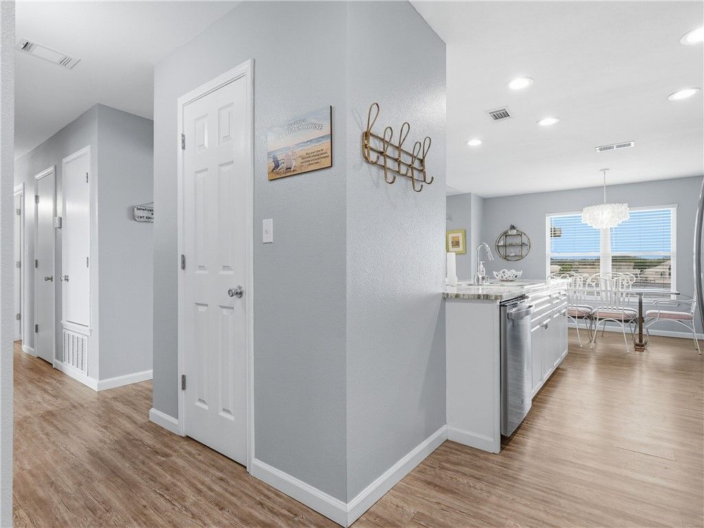 2515 Bayhouse Dr, Rockport, TX 78382 — photo 4