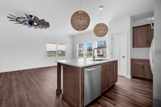 65 Duncan Ln, Winchester, TN 37398