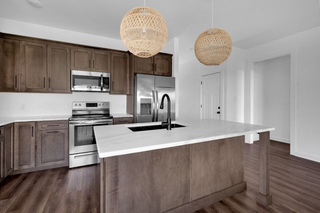 65 Duncan Ln, Winchester, TN 37398