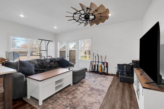 65 Duncan Ln, Winchester, TN 37398