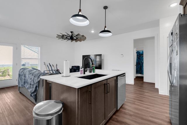 65 Duncan Ln, Winchester, TN 37398