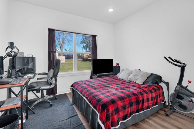 65 Duncan Ln, Winchester, TN 37398