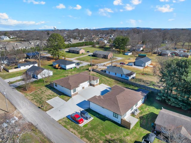 65 Duncan Ln, Winchester, TN 37398