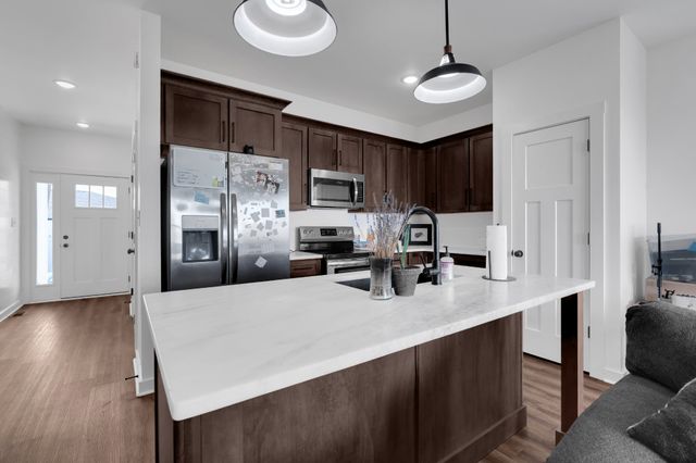 65 Duncan Ln, Winchester, TN 37398