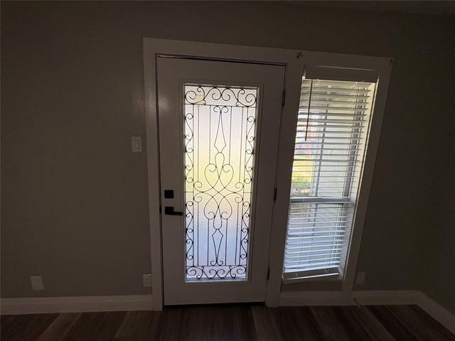 705 Vine Street, Euless, TX 76040
