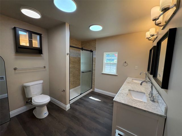 705 Vine Street, Euless, TX 76040