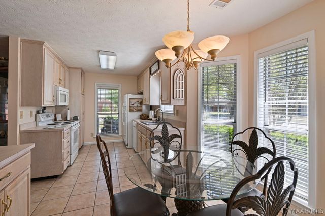 7164 Breckenridge Drive, Montgomery, AL 36117