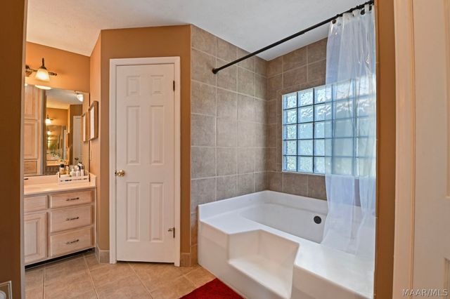 7164 Breckenridge Drive, Montgomery, AL 36117