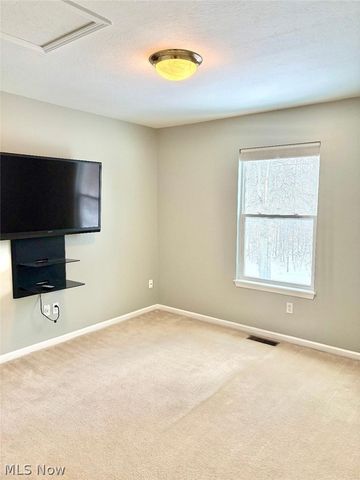 38448 Renwood Avenue, Avon, OH 44011