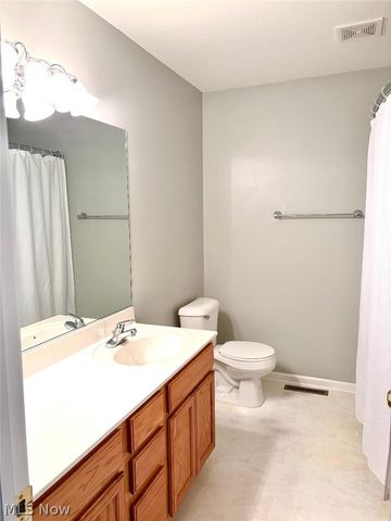 38448 Renwood Avenue, Avon, OH 44011