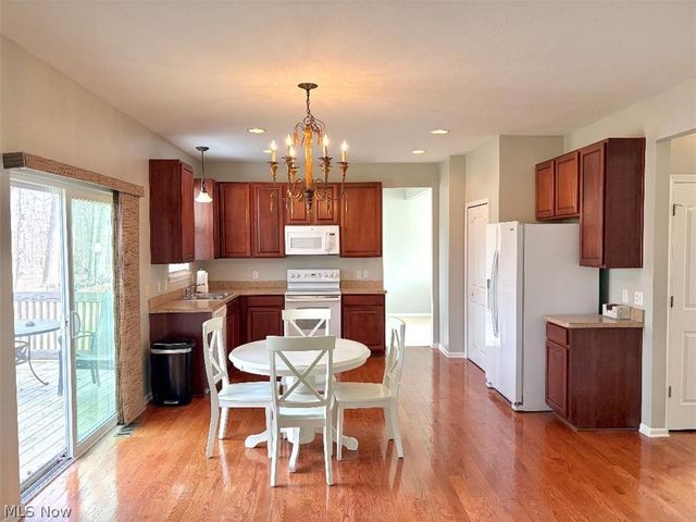 38448 Renwood Avenue, Avon, OH 44011