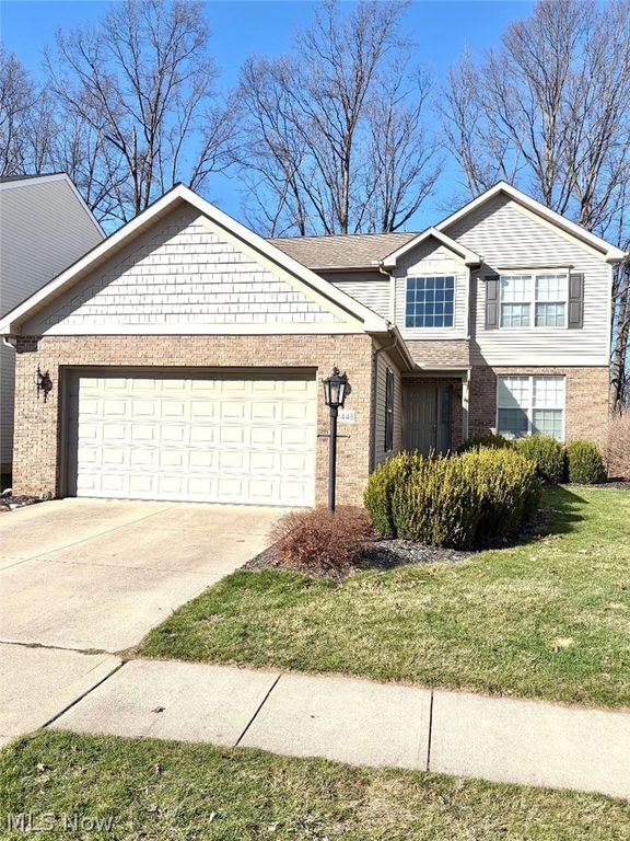 38448 Renwood Avenue, Avon, OH 44011