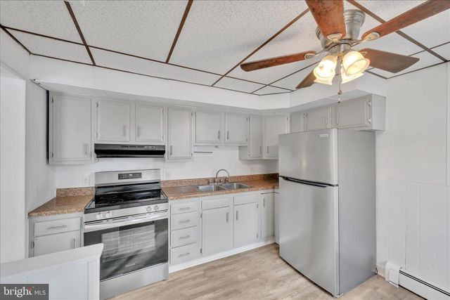 1023 W SCHUYLKILL, Pottsville, PA 17901