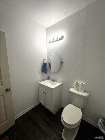 215 Settlers Pass, Waynesville, MO 65583