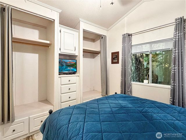 150 5 Big River Boulevard W, Deming, WA 98244
