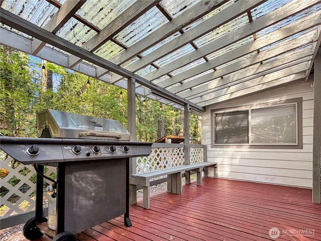 150 5 Big River Boulevard W, Deming, WA 98244