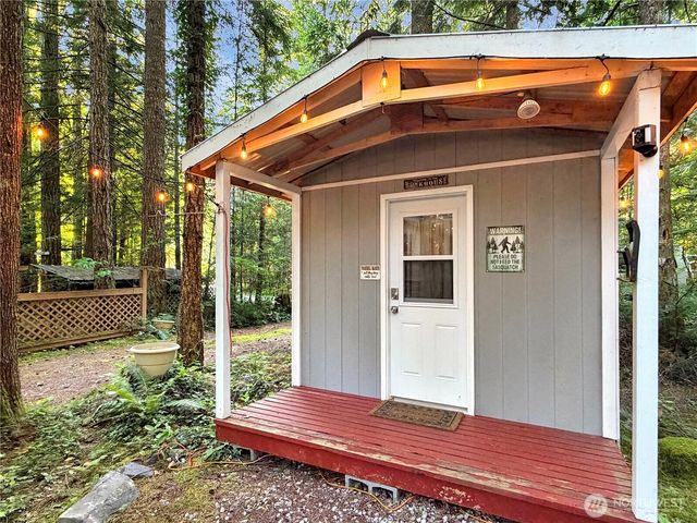 150 5 Big River Boulevard W, Deming, WA 98244