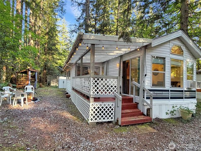 150 5 Big River Boulevard W, Deming, WA 98244