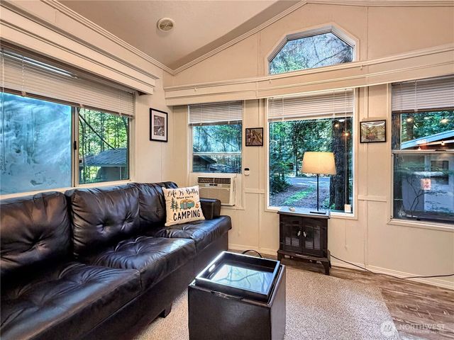 150 5 Big River Boulevard W, Deming, WA 98244