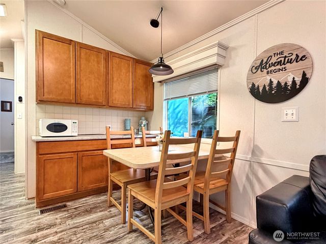 150 5 Big River Boulevard W, Deming, WA 98244