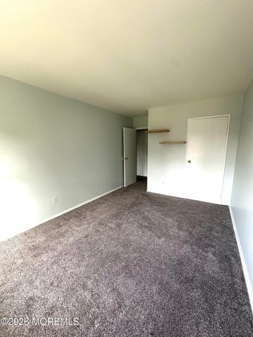 62 Stonehurst Boulevard G, Freehold, NJ 07728