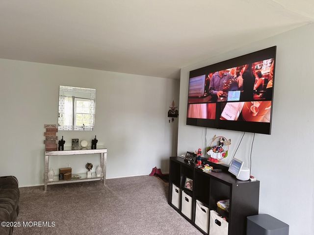62 Stonehurst Boulevard G, Freehold, NJ 07728
