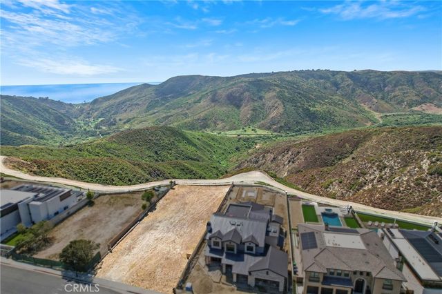 21 Coronado Pointe, Laguna Niguel, CA 92677