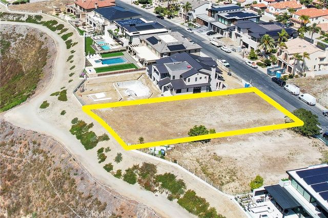 21 Coronado Pointe, Laguna Niguel, CA 92677