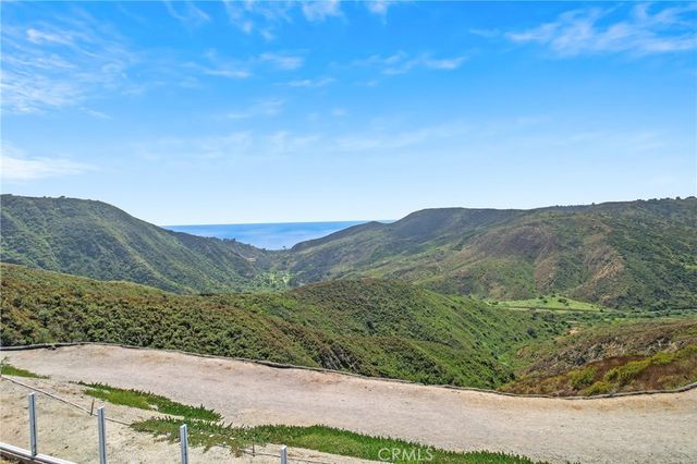 21 Coronado Pointe, Laguna Niguel, CA 92677
