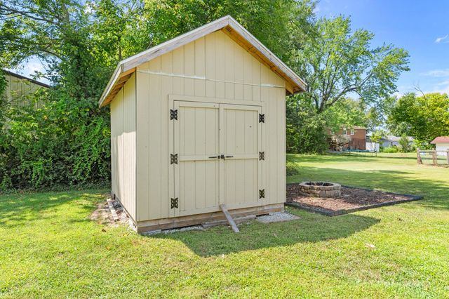 322 Sugar Lane, Clever, MO 65631