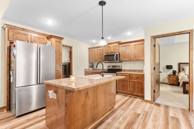322 Sugar Lane, Clever, MO 65631