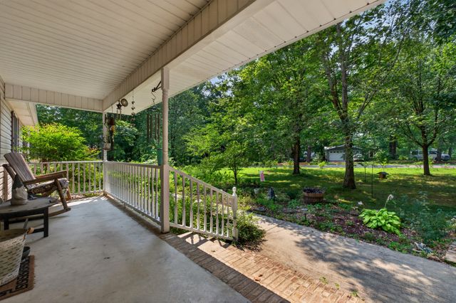 161 Ponder Ln, Smithville, TN 37166