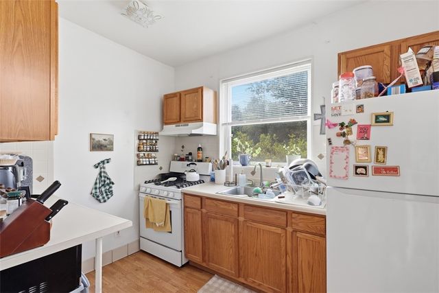 809 Alpine Blvd, Wilkins Twp, PA 15221