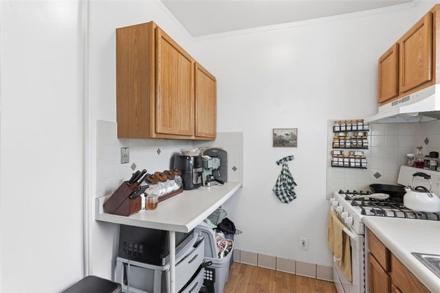 809 Alpine Blvd, Wilkins Twp, PA 15221
