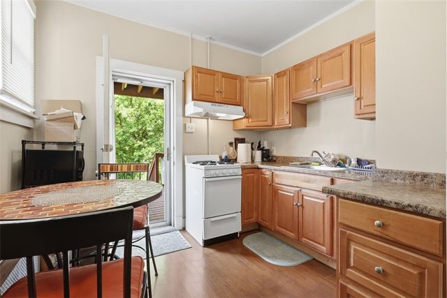 809 Alpine Blvd, Wilkins Twp, PA 15221
