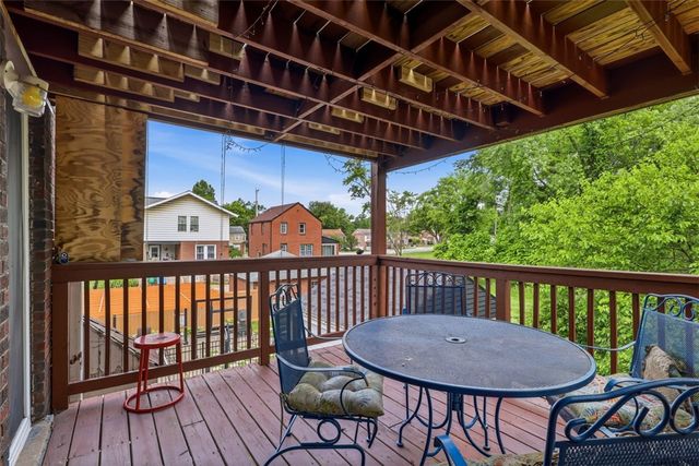 809 Alpine Blvd, Wilkins Twp, PA 15221