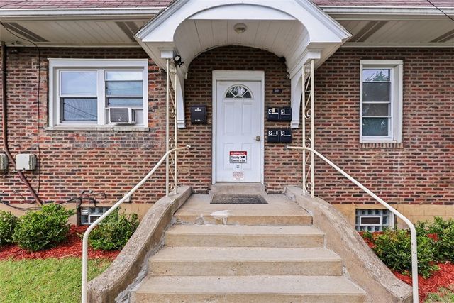 809 Alpine Blvd, Wilkins Twp, PA 15221